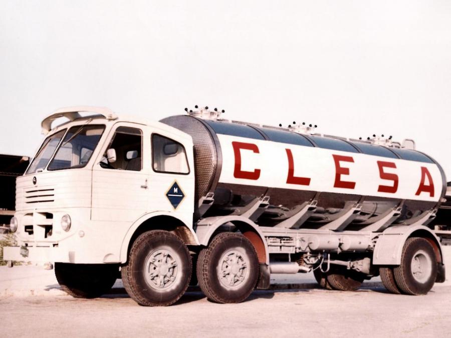 Pegaso 1063 6x2 Tanker '1962